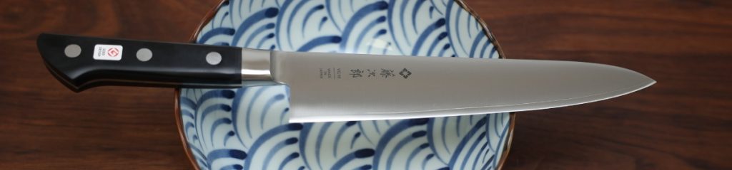 Couteau de cuisine japonais Tojiro gamme DP Série modèle chef 21 cm
