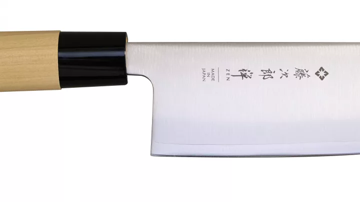 Les couteaux japonais à légumes nakiri et usuba
