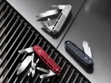 Couteaux suisses Victorinox Onefold, Synergy, Synergy X